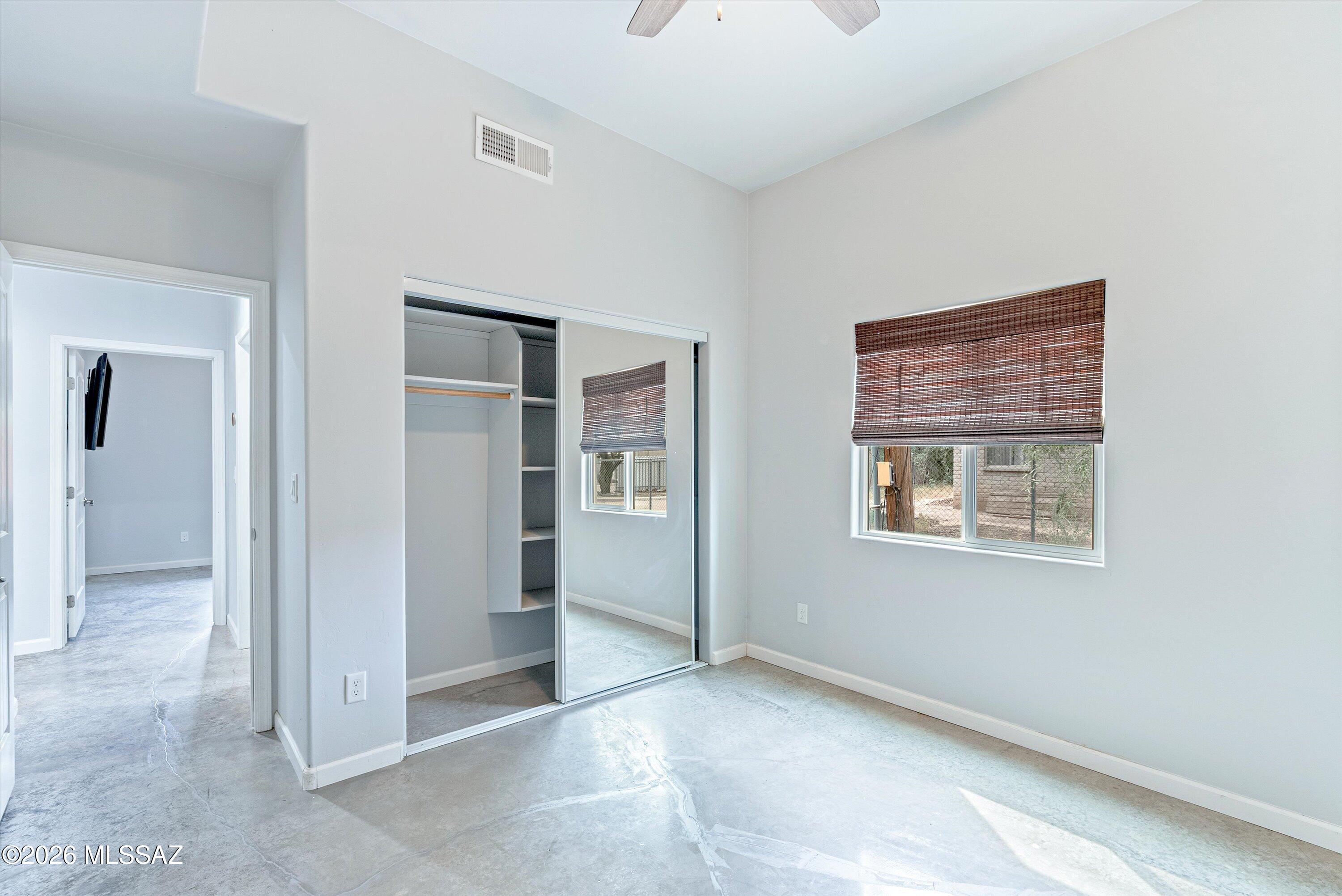 843 W Park Road