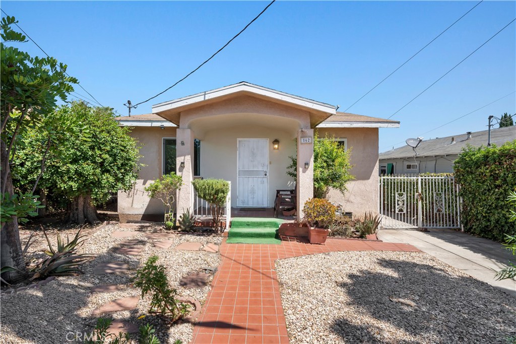 862 W Crestwood Avenue