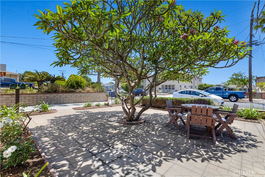 1184 W 23rd Street A