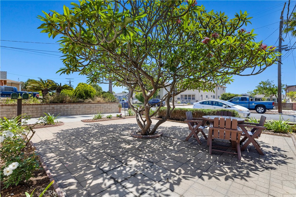 1184 W 23rd Street A