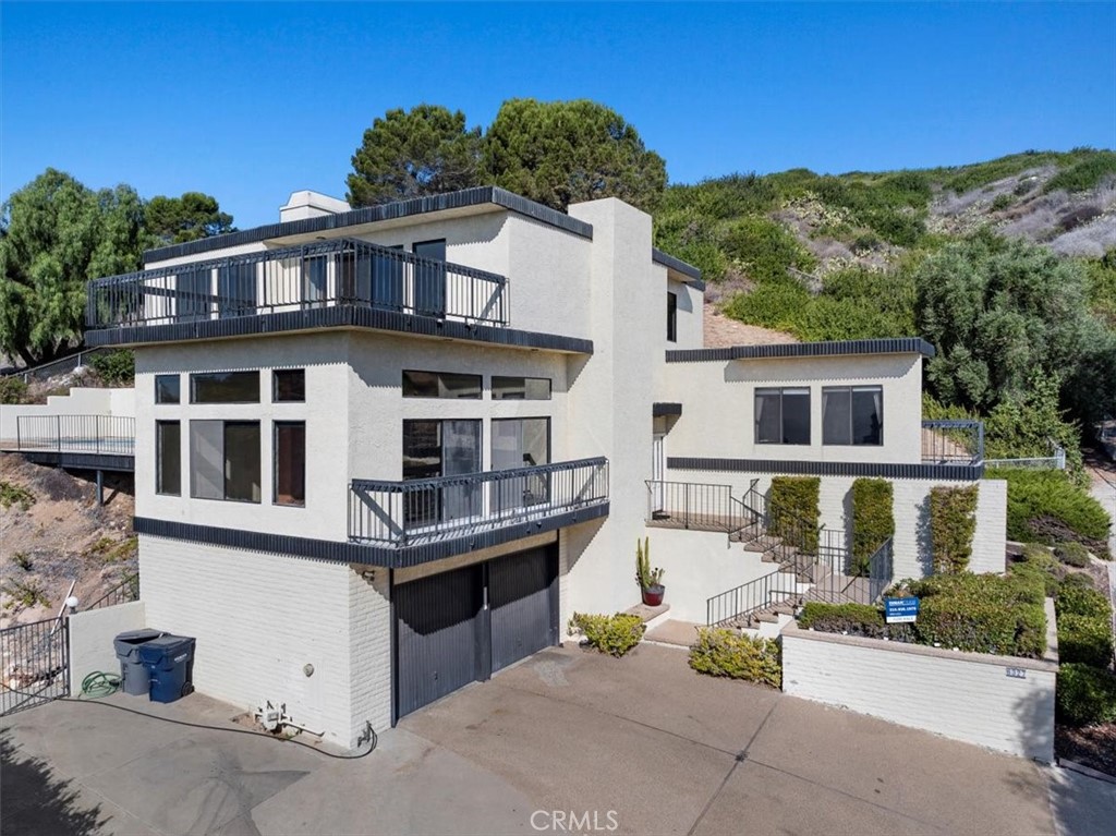 6327 Tarragon Road