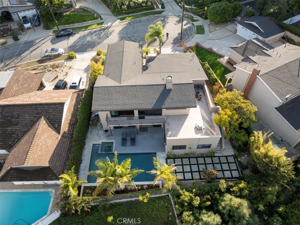 2133 W Gaucho Drive