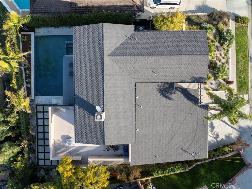 2133 W Gaucho Drive