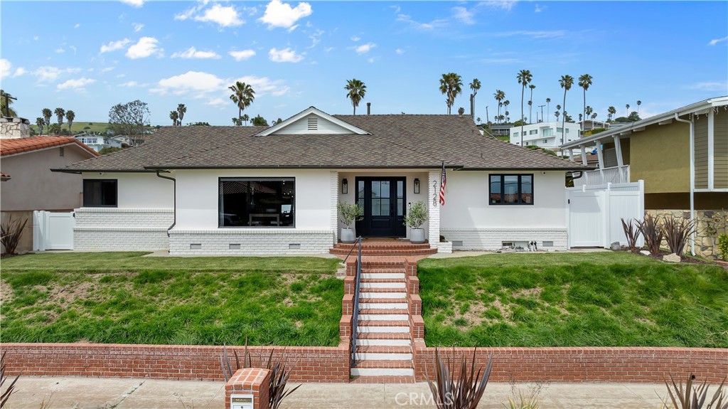 2128 W Paseo Del Mar