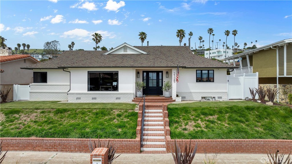 2128 W Paseo Del Mar