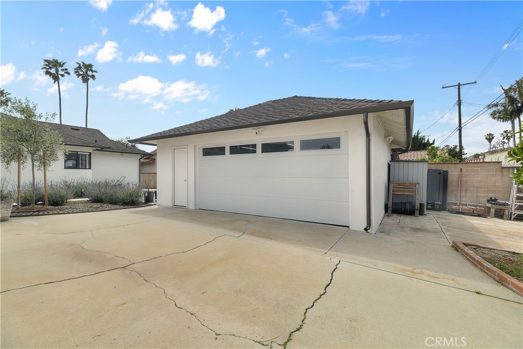 2128 W Paseo Del Mar