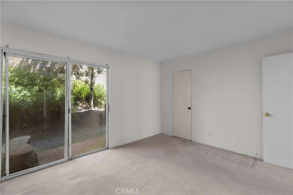 2235 W 25th Street 127