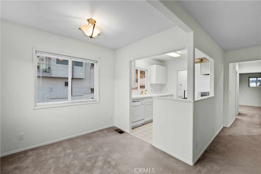 3008 Highland Avenue