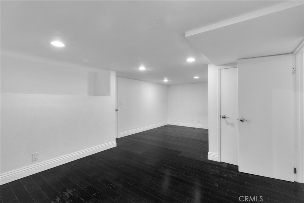 1150 W Capitol Drive 90