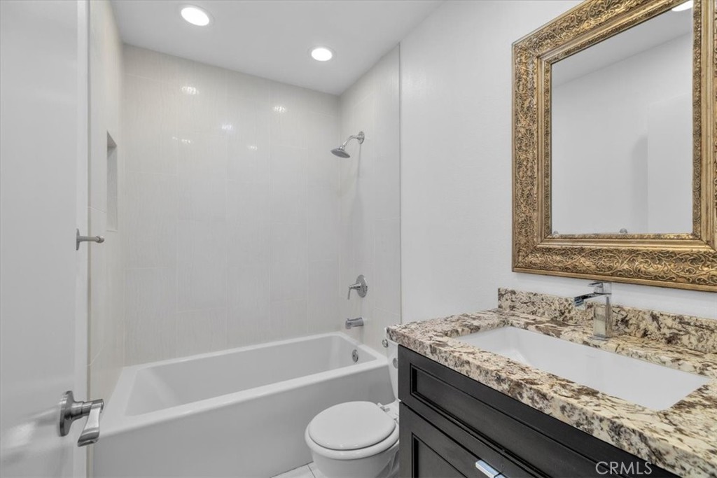 1150 W Capitol Drive 90