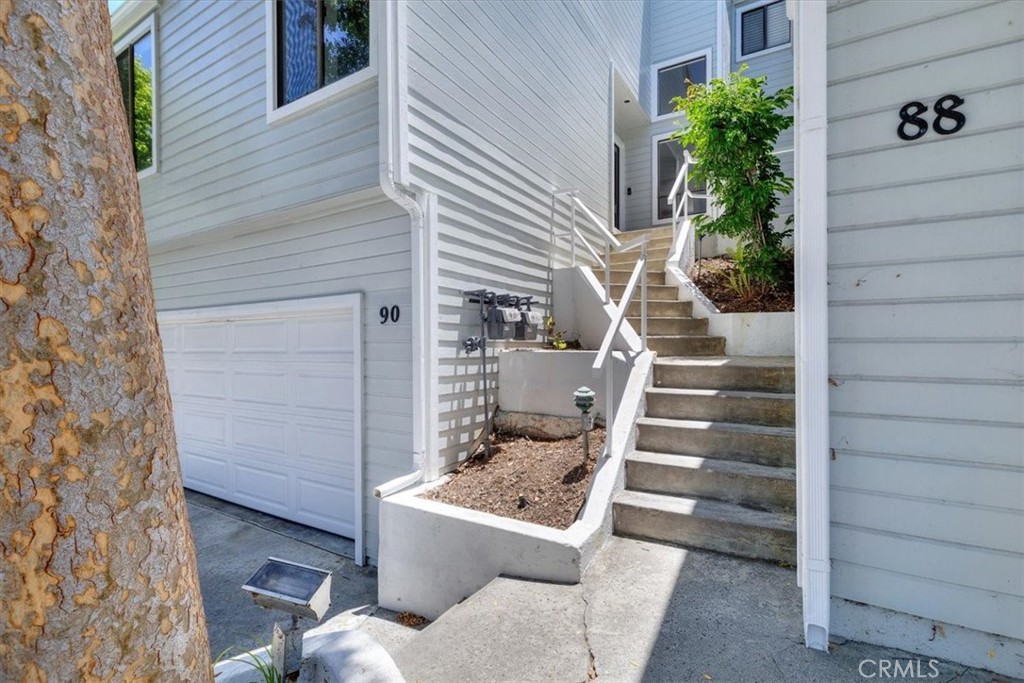 1150 W Capitol Drive 90