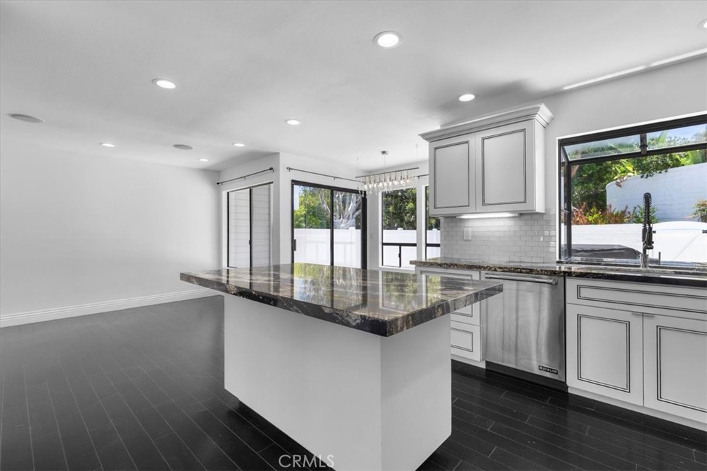 1150 W Capitol Drive 90