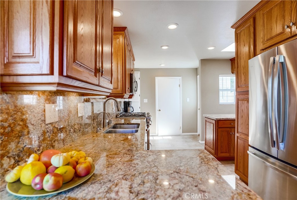 851 W Hamilton Avenue