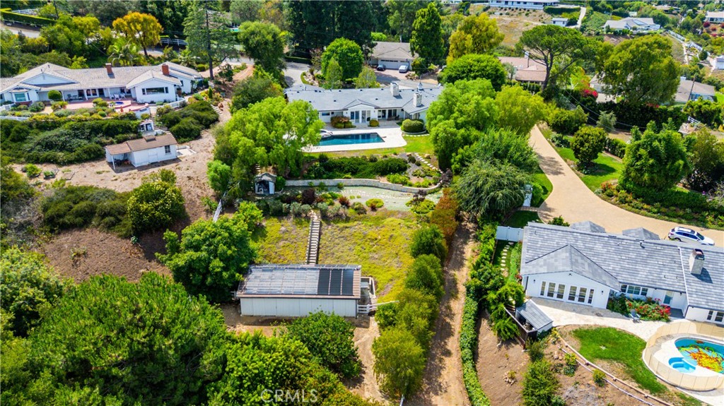 23 Caballeros Road