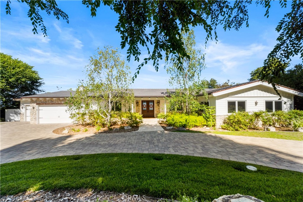 23 Caballeros Road