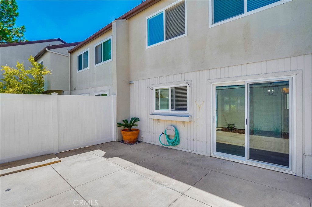 28619 Friarstone Court