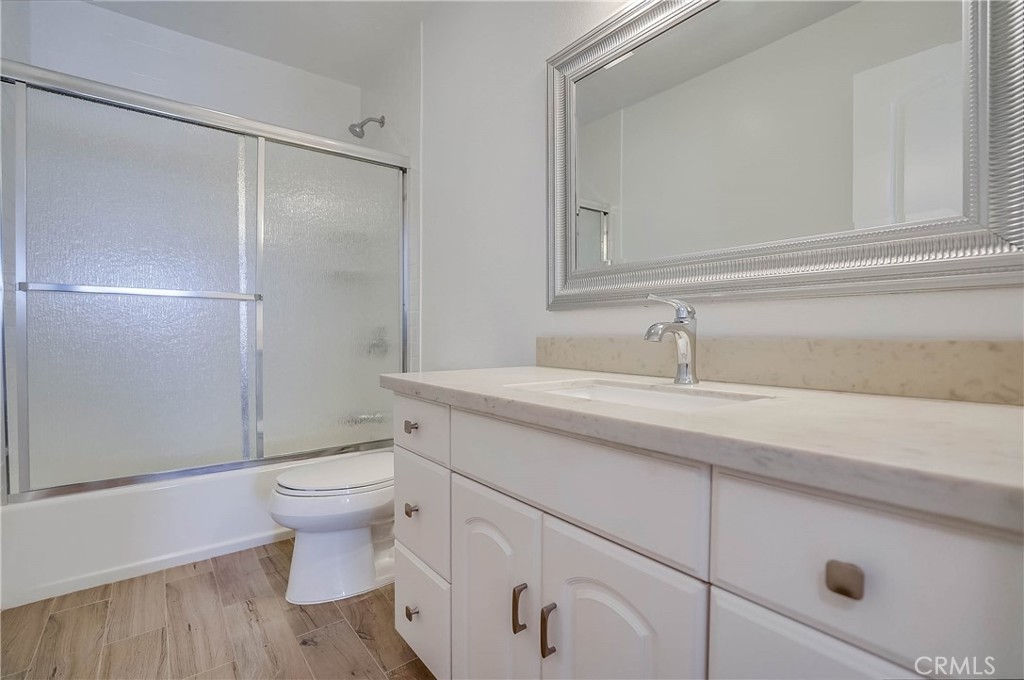 28619 Friarstone Court