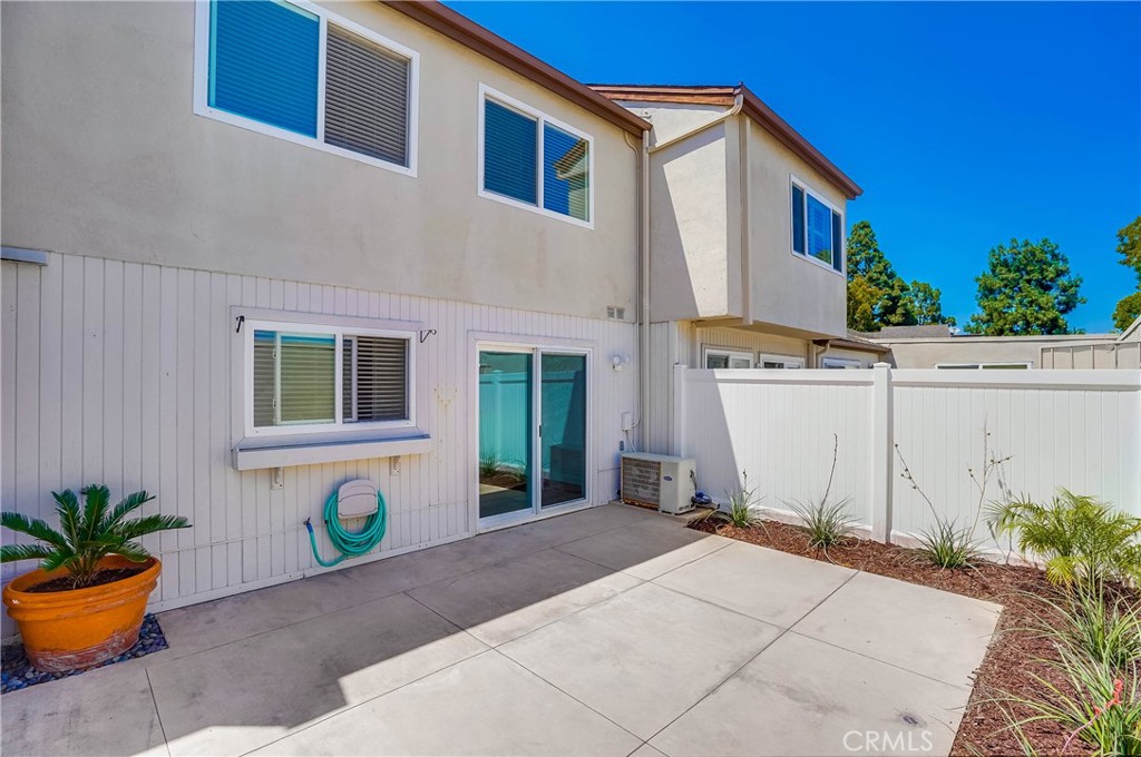 28619 Friarstone Court