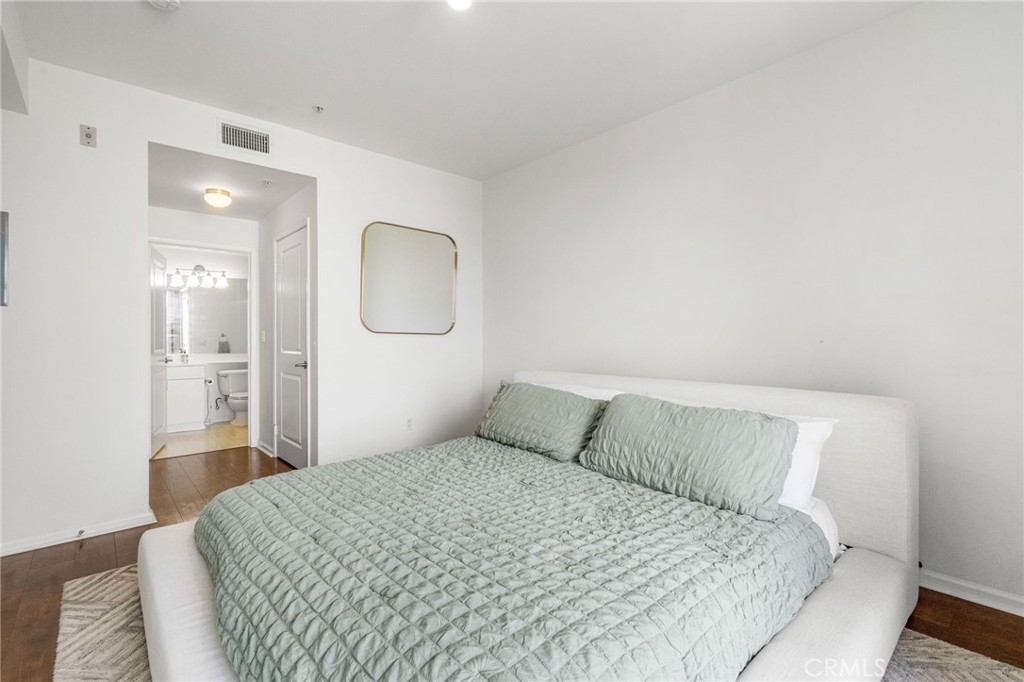 1801 E Katella Avenue 3071