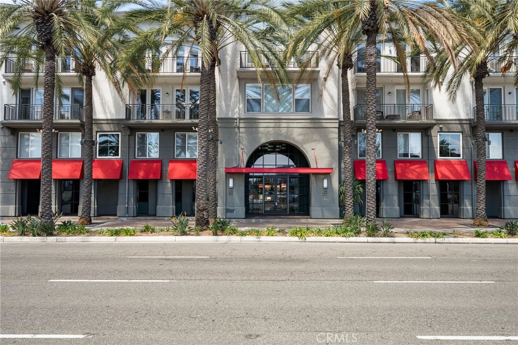 1801 E Katella Avenue 3071