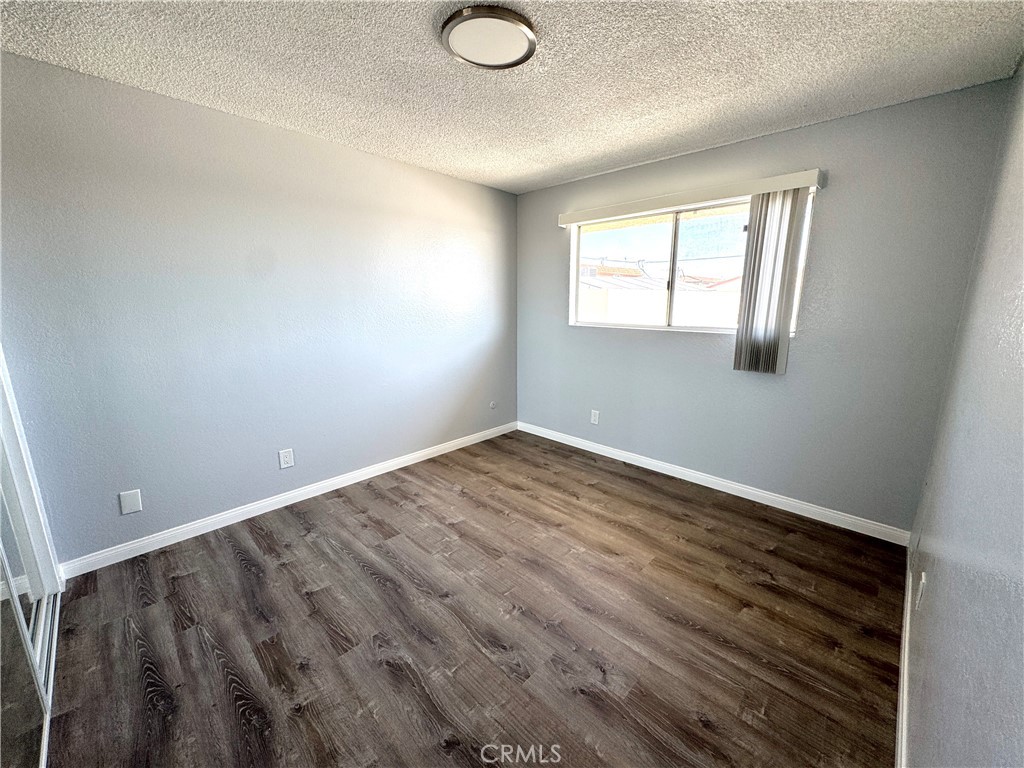 1236 W 8th 5