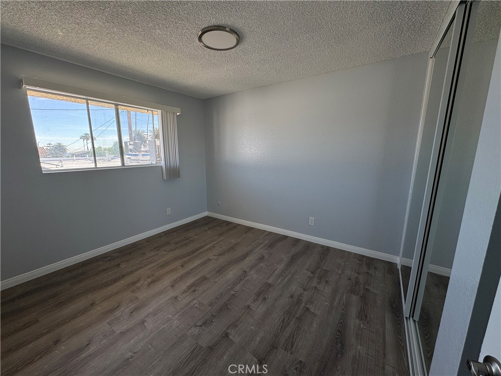 1236 W 8th 5