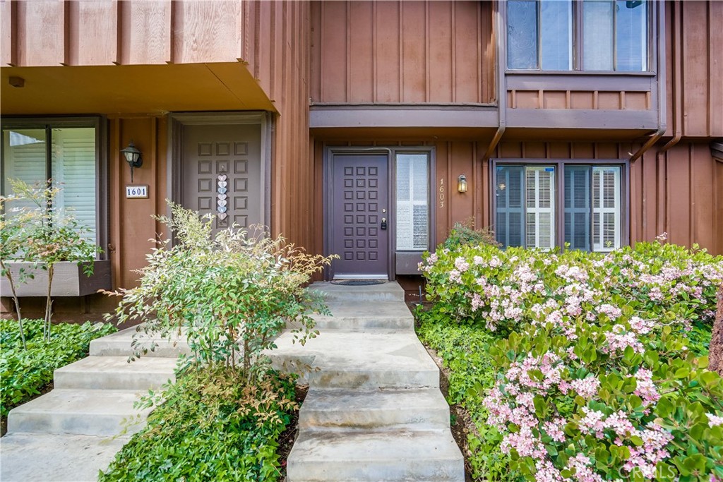 1603 Stonewood Court