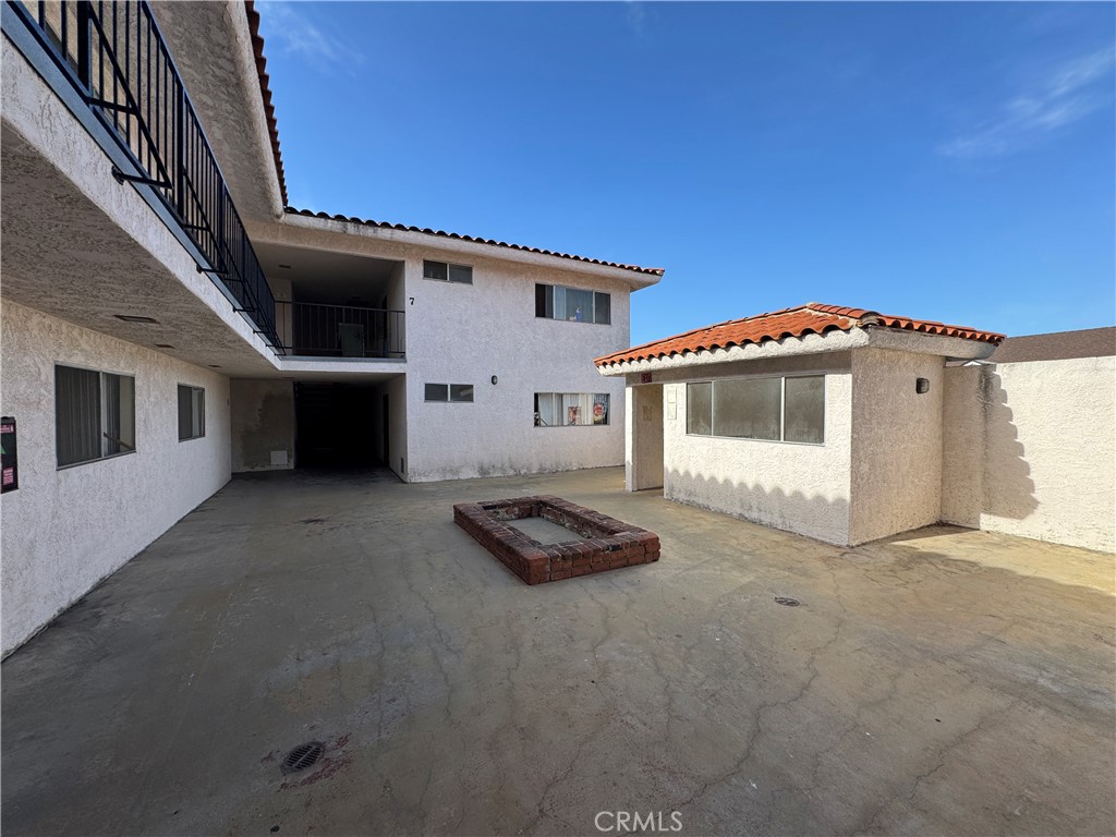 635 W 15th