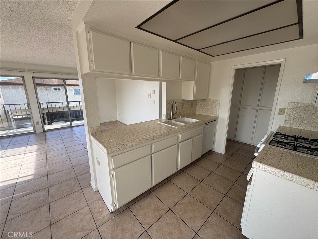 635 W 15th