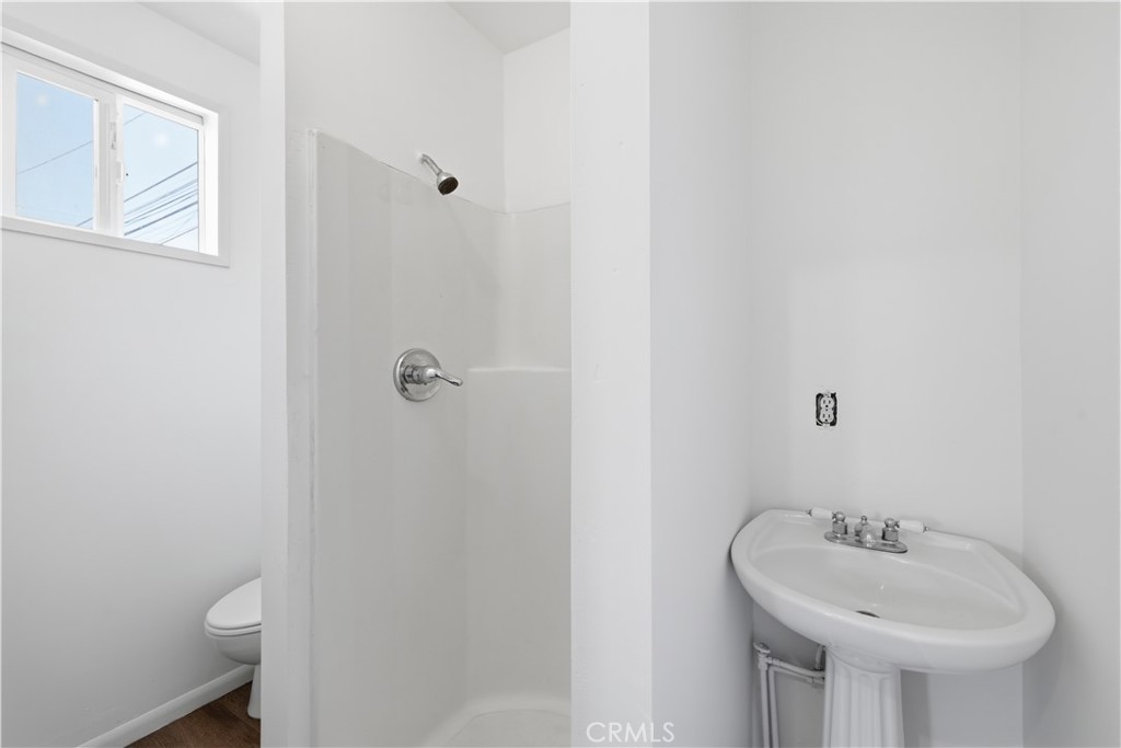 932 E 23rd Street