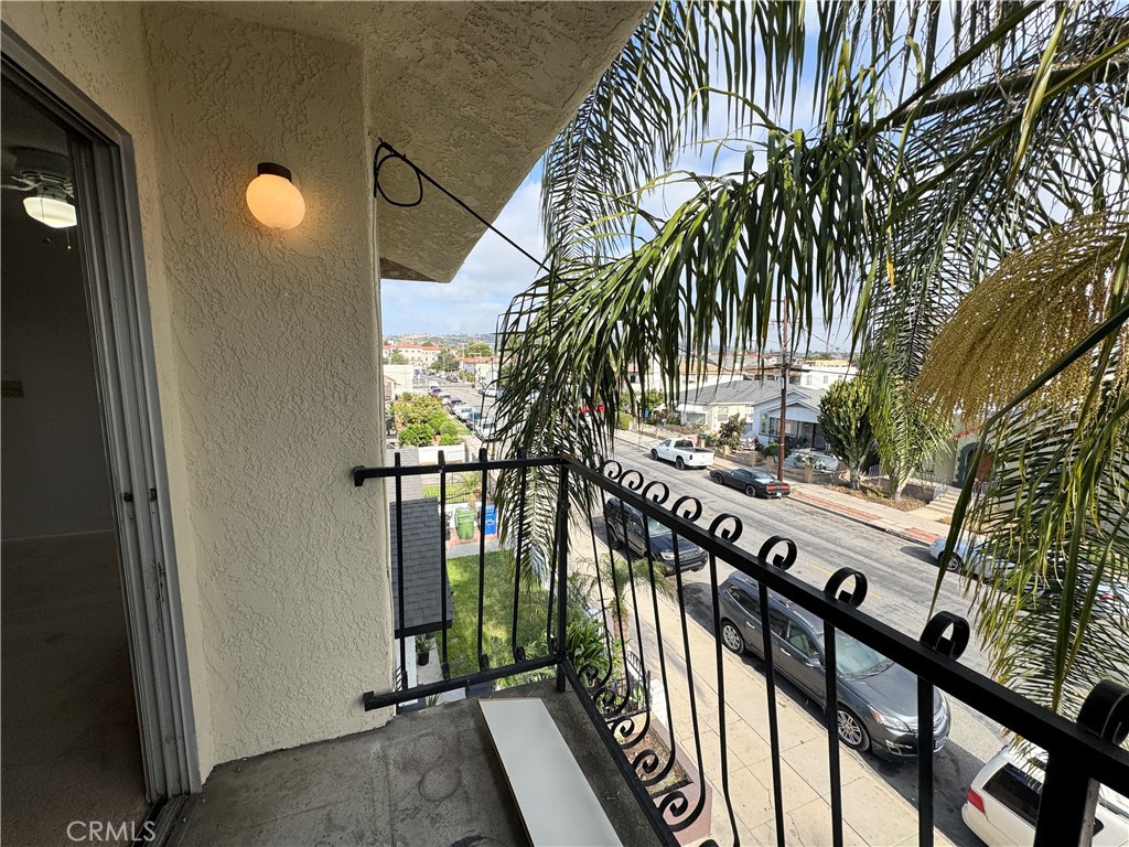 635 W 15th 13