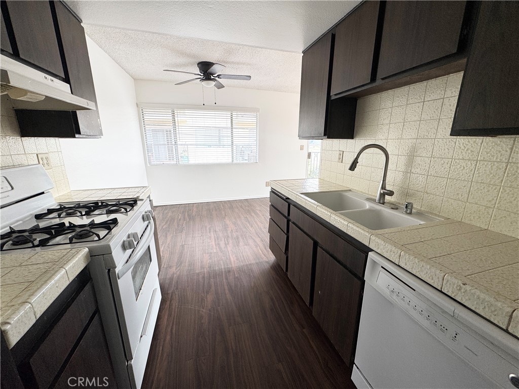 1236 W 8th 8