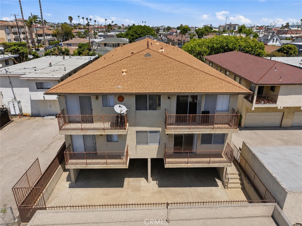 579 W 14th