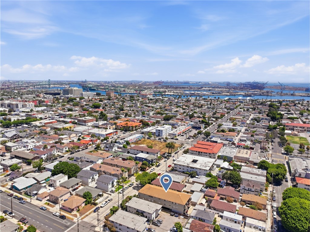 579 W 14th