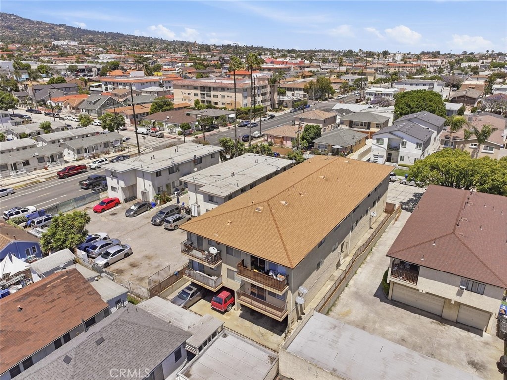 579 W 14th