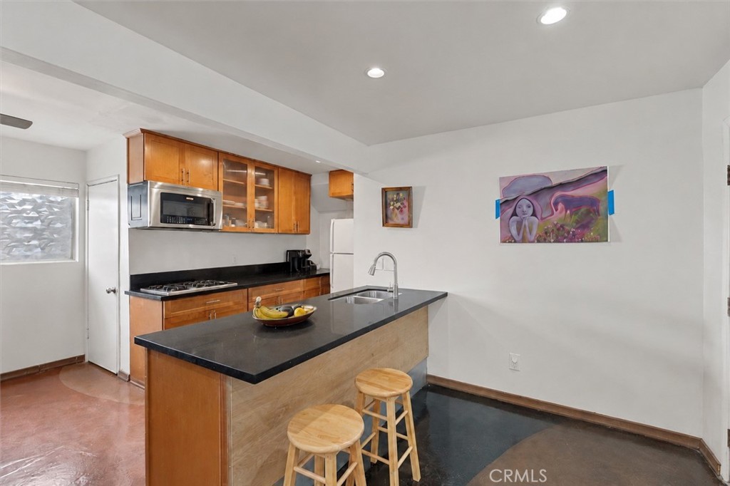 1631 Van Horne
