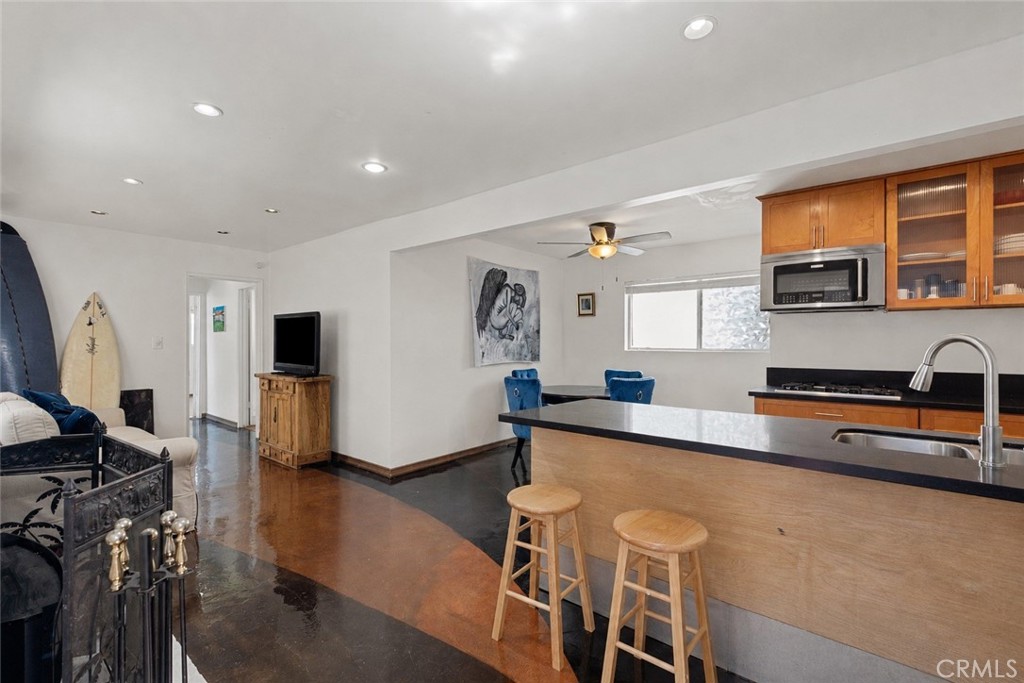 1631 Van Horne