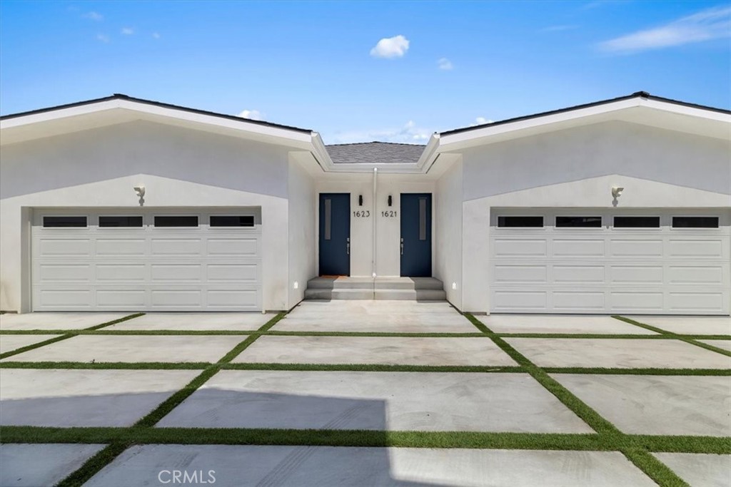 1623 W 255th