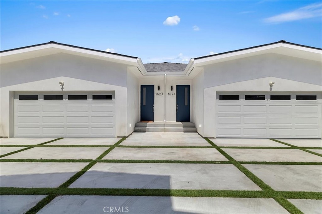 1623 W 255th
