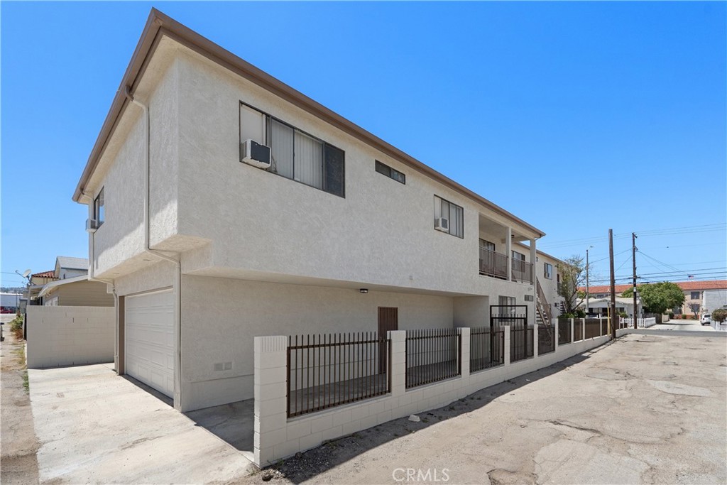 423 W 17th