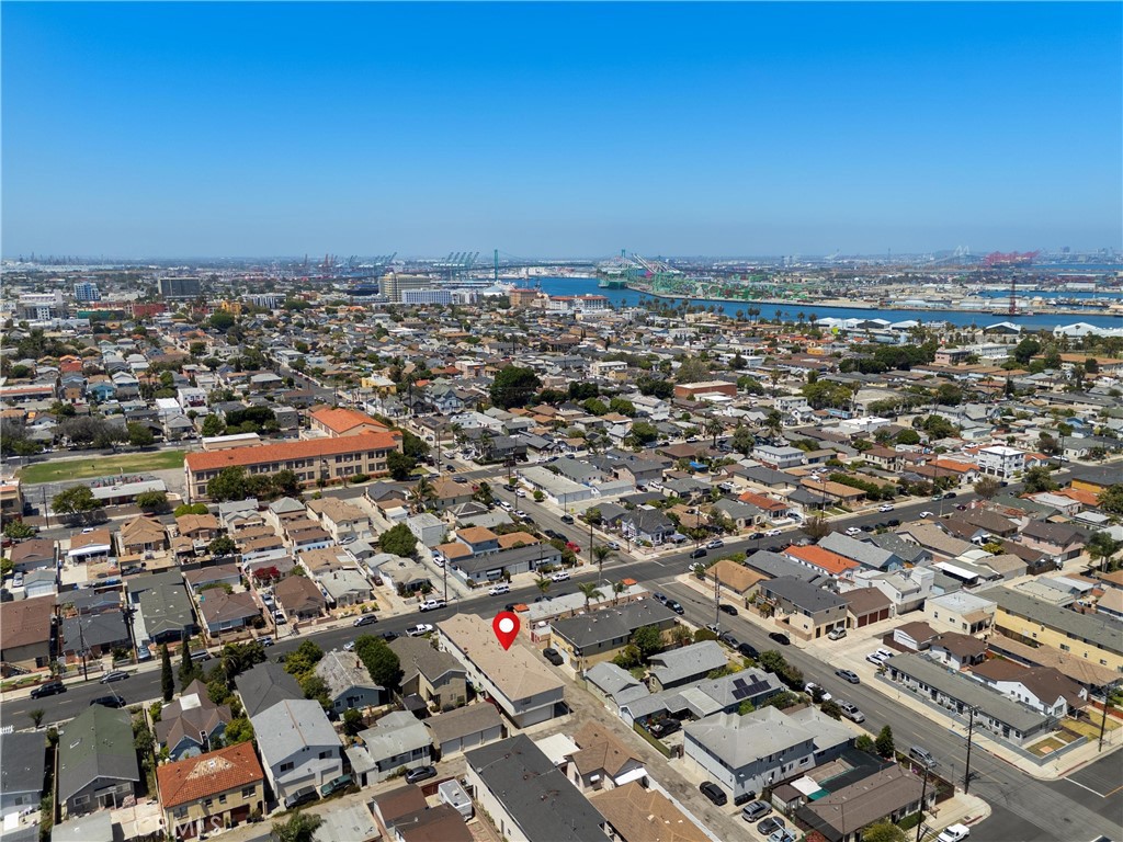 423 W 17th