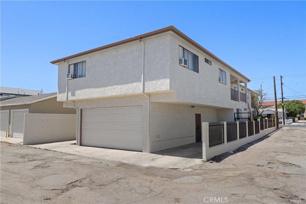 423 W 17th