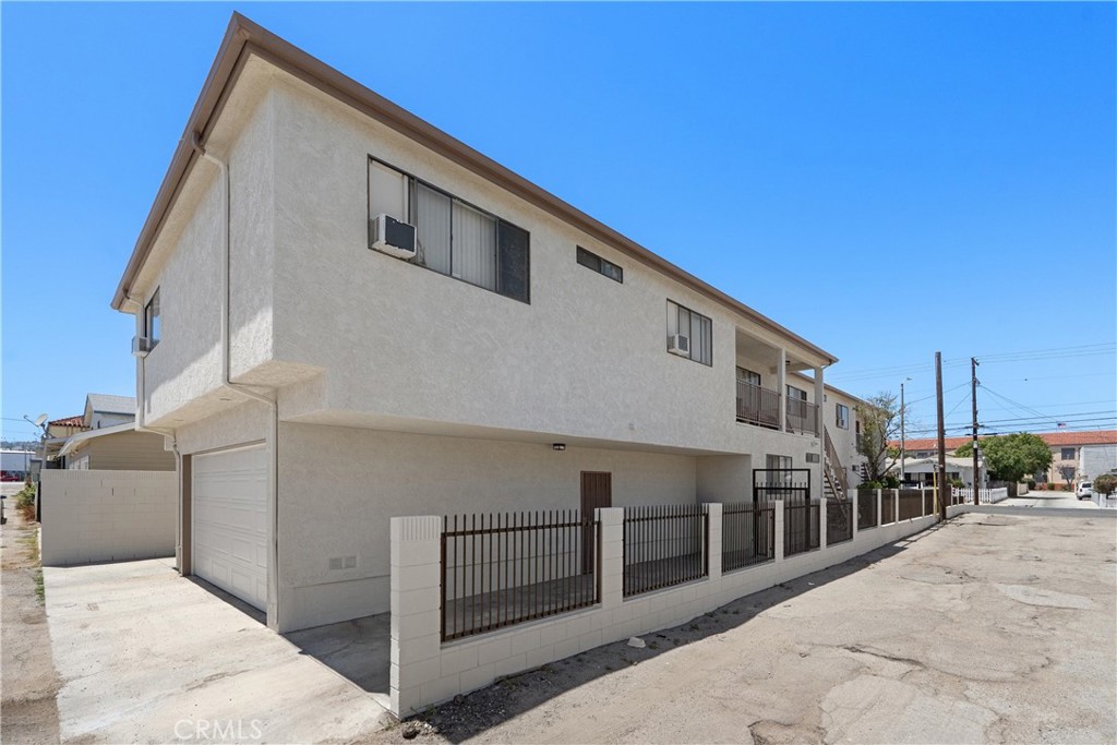 423 W 17th
