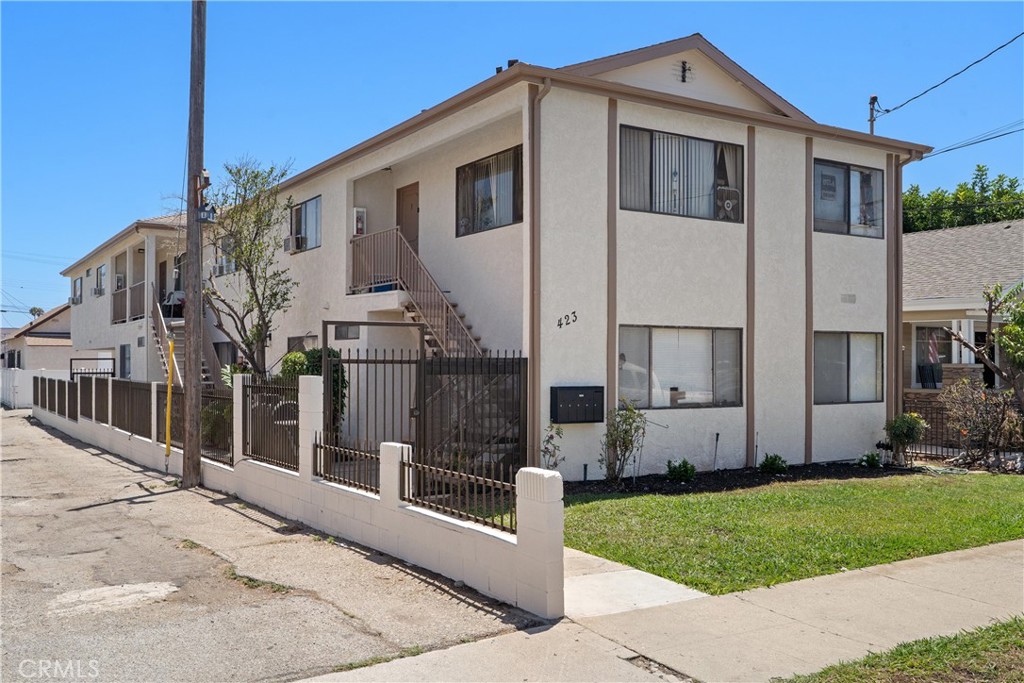 423 W 17th
