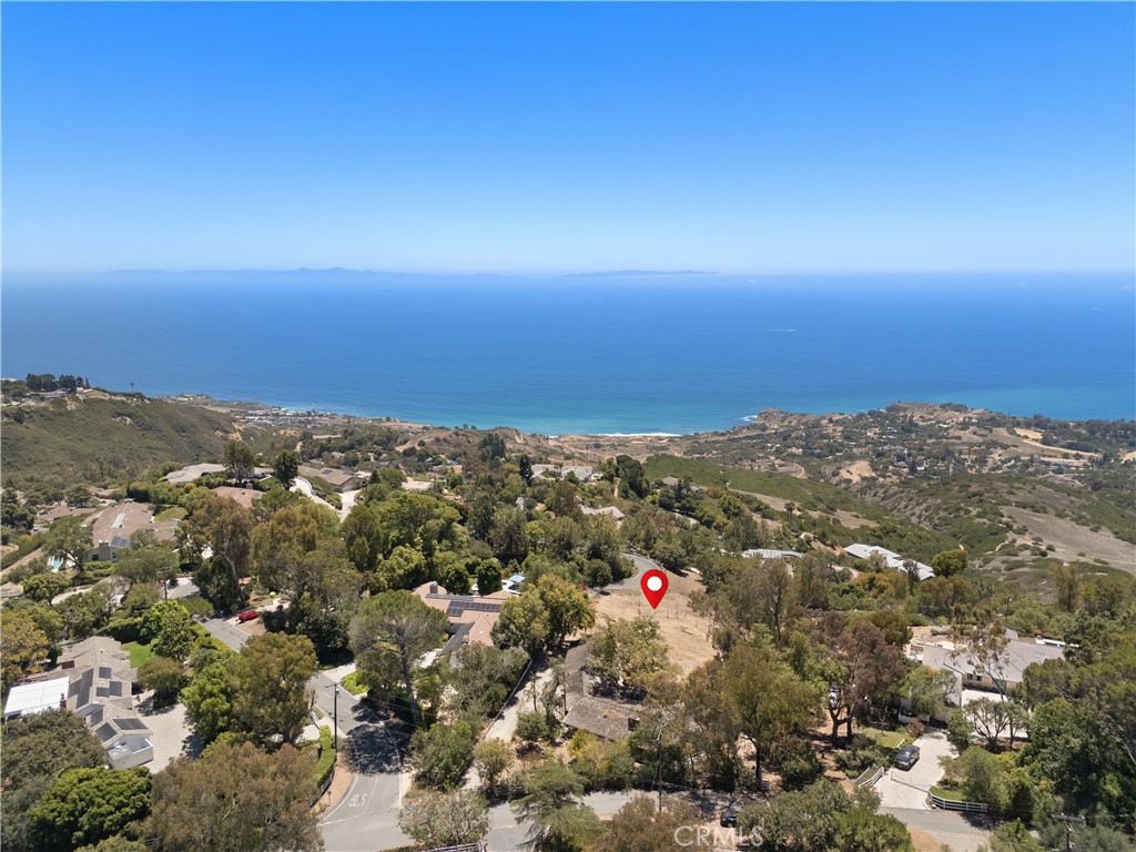 4 Spur Lane