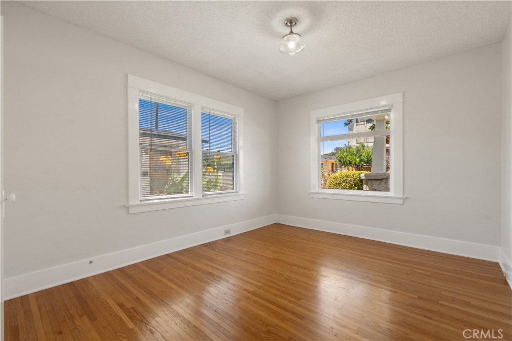 1157 W 13th Street