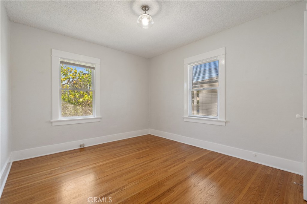 1157 W 13th Street