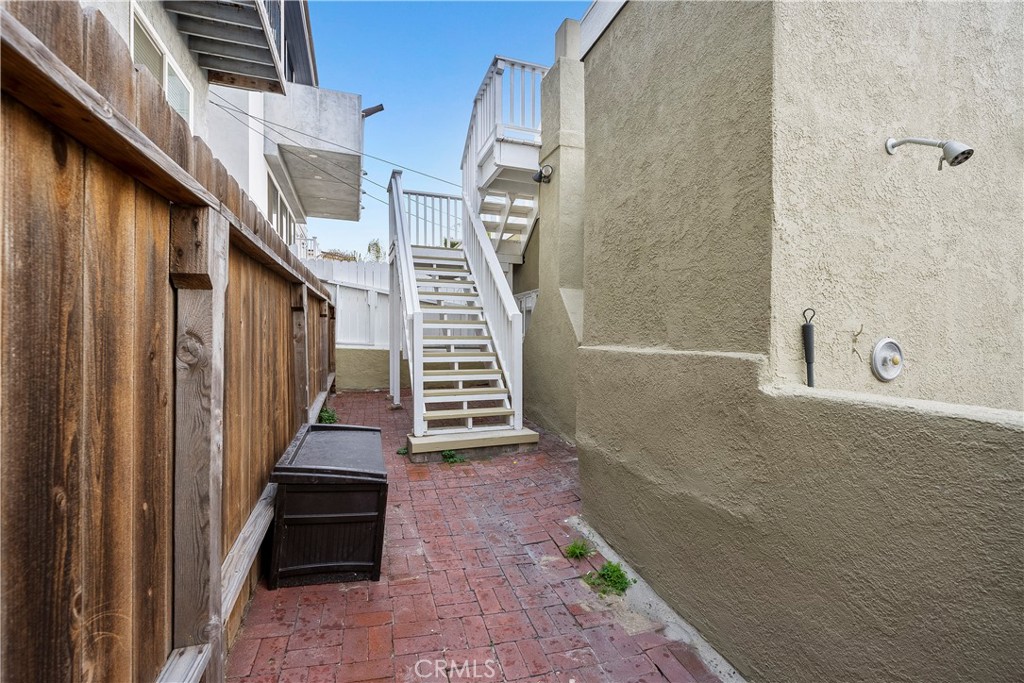 3008 Highland