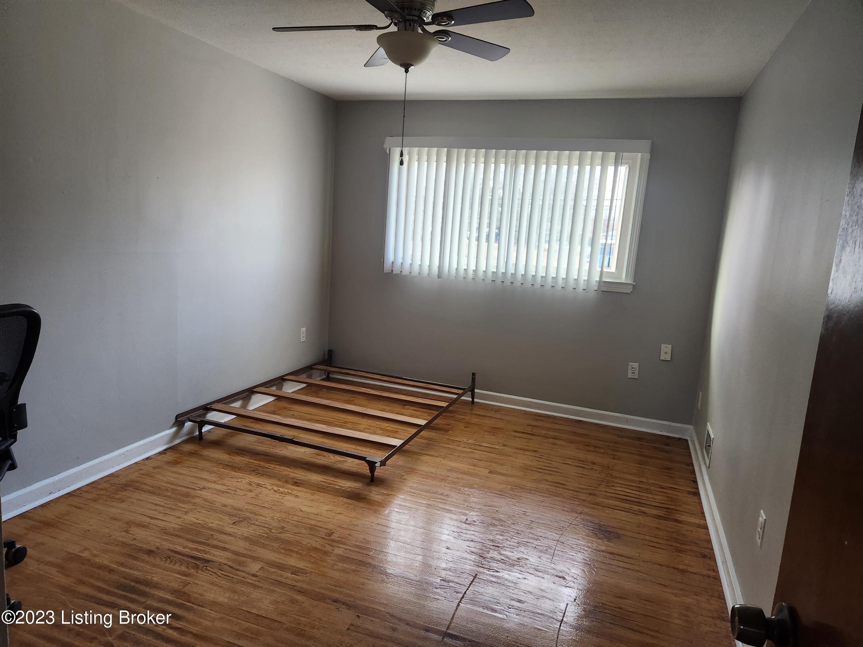 8211 Terry Rd