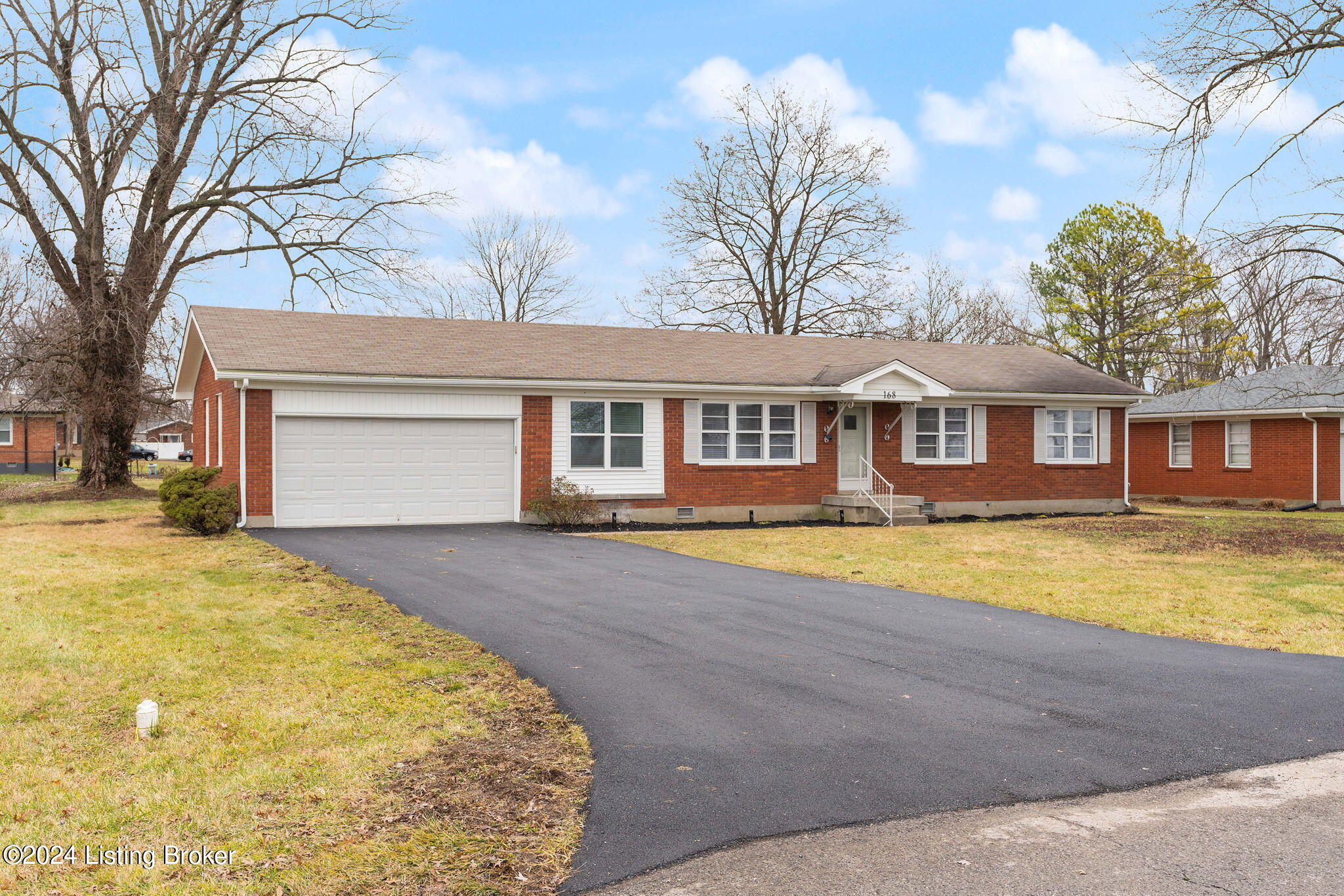 168 Centerview Dr